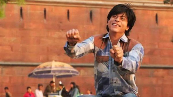 Fan: SC Stays Order To Compensate Woman Suing YRF For Omitting Jabra Song In SRK's Film