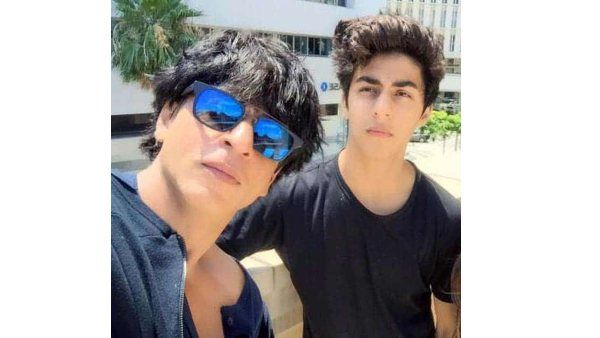 Shah Rukh Khan's Old Video Clip Saying His Son Can Do Drugs Goes Viral