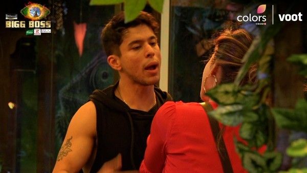 Bigg Boss 15 Day 4 Highlights: The War Between Junglewasis & Gharwasis Intensifies, Shamita Fights With Pratik