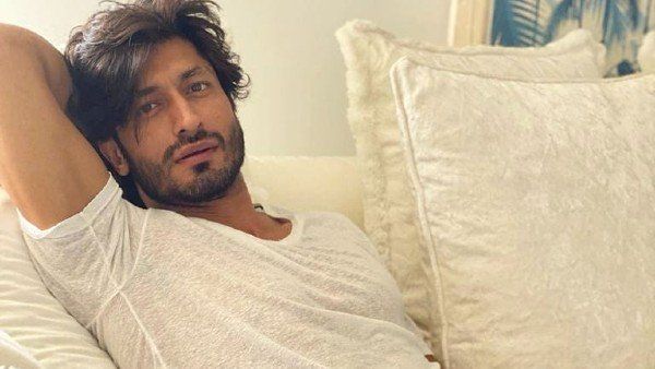 Vidyut Jammwal Says Calling Women Thin Is Not Compliment; 'Tell Her She Is Glowing With Happiness'