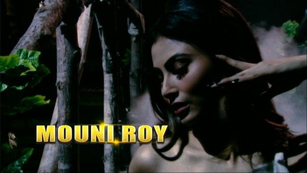 Bigg Boss 15: 'Jungle Main Hoga Dangal' As 'Apsara' Mouni Roy Kick Starts Colors TV’s Reality Show