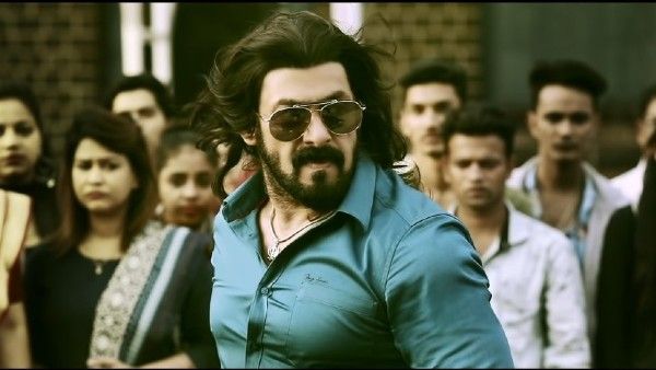 Antim: The Final Truth FIRST REVIEW Out; Salman Khan's Fans Need To Read It Right Away