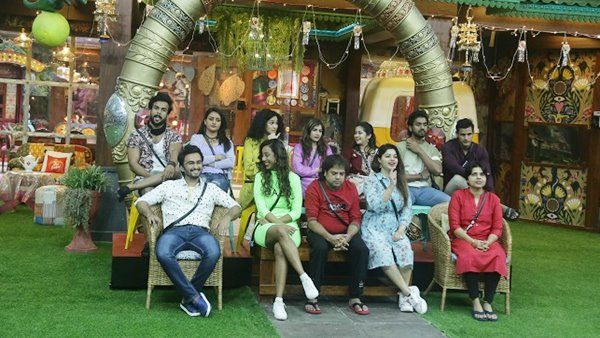 Bigg Boss Marathi 3 Nominations: Utkarsh Shinde Betrays Jay Dudhane; These 5 Contestants Get Nominated
