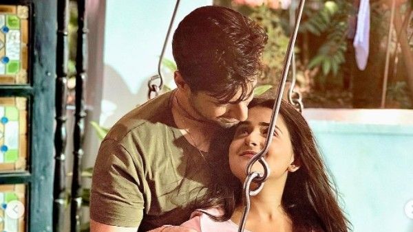 Debattama Saha-Karanvir In Yet Another Music Video; Actress Says It's Because Of Fans They're Working Together