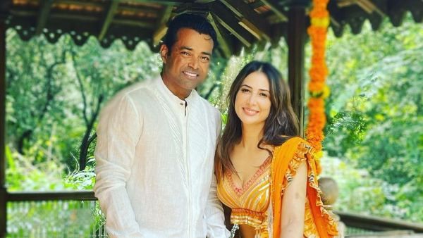 Kim Sharma And Leander Paes Celebrate Their First Diwali Together