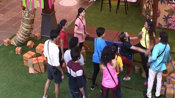 Bigg Boss Marathi 3: Meenal Shah & Mira Jagannath Get Into Ugly Fight