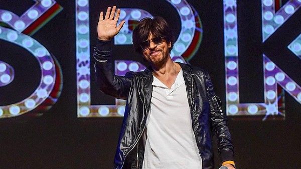 Shah Rukh Khan's Birthday: Karan Johar, Madhuri Dixit & Others Pen Birthday Wishes, Fans Shower Him With Love