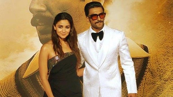 Alia Bhatt Lauds Ranveer Singh After Watching 83; 'You Don't Act, You Live The Character'