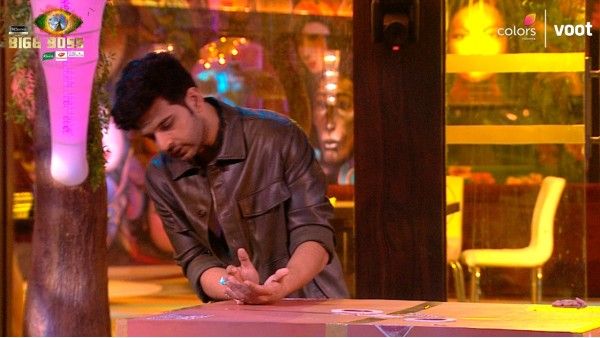 Bigg Boss 15 Dec 29 Highlights: Elimination Task To Decide Fate Of Karan, Tejasswi, Umar, Rashami And Abhijit