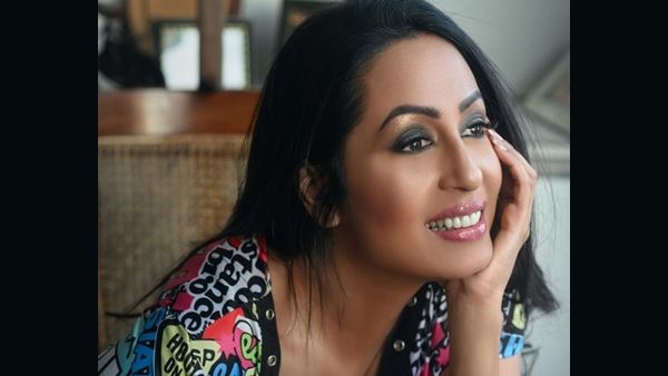Oh No! Kashmera Shah’s Birthday Celebration In Ireland Cancelled Due To New Travel Guidelines