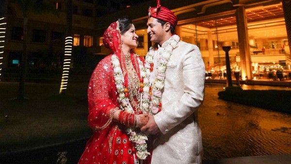 Tere Mere Sapne Fame Yash Pandit Ties The Knot With His Girlfriend Mahima Mishra
