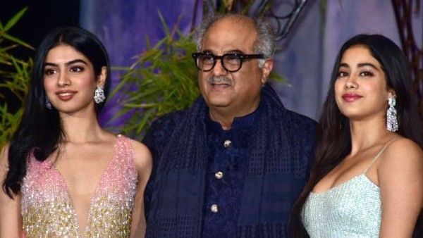 Khushi Kapoor Tests Positive For COVID-19; Janhvi Kapoor & Boney Kapoor Under Home Quarantine: Report