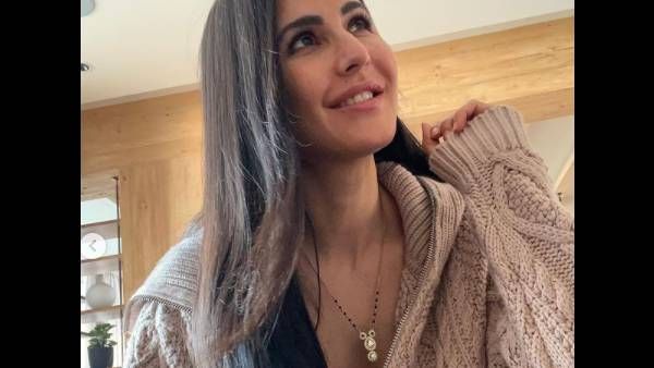 Katrina Kaif Flaunts Her Sabyasachi Mangalsutra As She Chills In Her New 'Home Sweet Home'