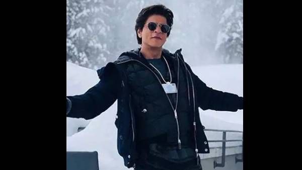 Shah Rukh Khan's Egyptian Fan Books Ticket For An Indian Professor Without Any Advance Payment