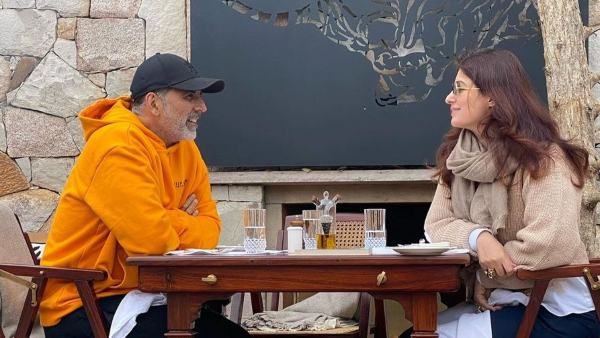 Twinkle Khanna And Akshay Kumar Celebrate 21 Years Of Marriage, Says If They Met Today He'd Call Her Bhabhi Ji