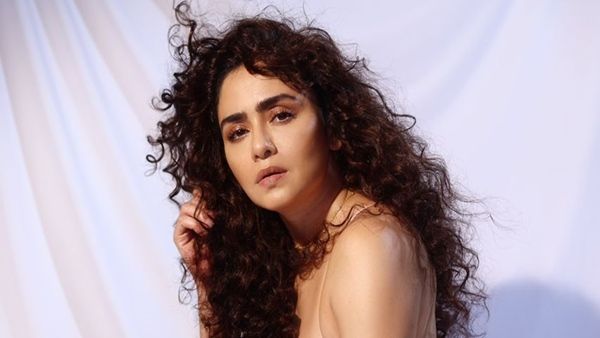 Exclusive Interview! Amruta Khanvilkar: Story Of Each Character From Pondicherry Is Very Much Relatable