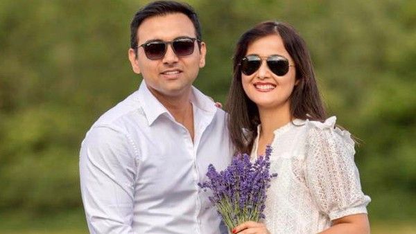 Content Creator Esha Dhingra's Journey Of Love & Life Will Surely Bring A Smile To Your Face