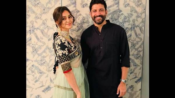 Farhan Akhtar To Perform A Special Song For His Bride Shibani Dandekar On Their Sangeet Ceremony?