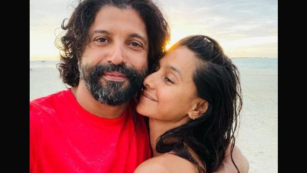 Farhan Akhtar And Shibani Dandekar To Tie The Knot On February 21; Javed Akhtar Shares Details
