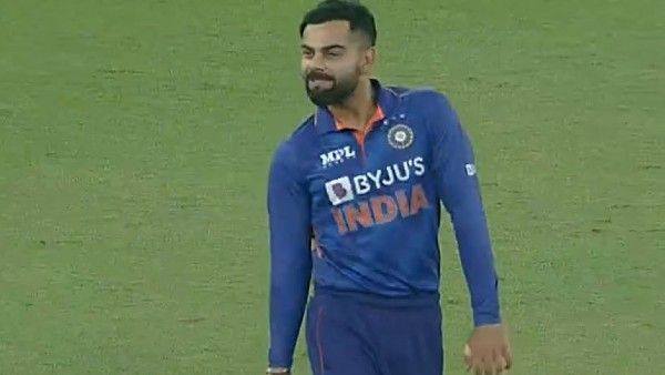 WATCH: Virat Kohli Celebrates His Extremely Difficult Catch With Allu Arjun's 'Srivalli' From Pushpa!