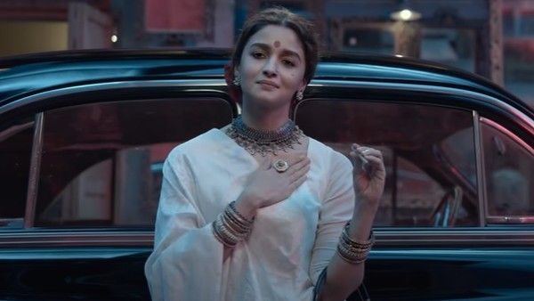 Gangubai Kathiawadi Movie Review: Alia Bhatt Plays Her Trump Card & Wins Hearts Despite Lazy Writing
