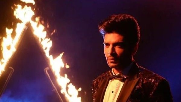 Karan Kundrra Reacts To Rumours Of Being Approached For Broken But Beautiful 4