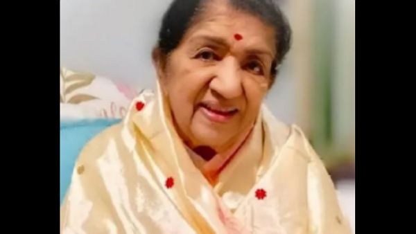 Lata Mangeshkar's Demise: Singer's Doctor Reveals She Had A Smile On Her Face Even During Her Last Days