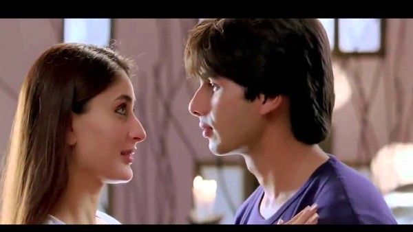 Valentines Day 2022: Do Not Propose Love To Your Crushes Without Dedicating These 5 Bollywood Songs