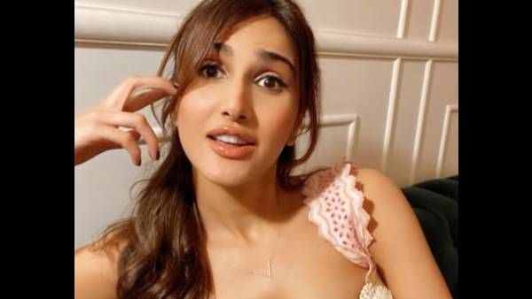 Vaani Kapoor On Working With Ranbir Kapoor In Shamshera: He Brings So Much Work Ethic On The Table