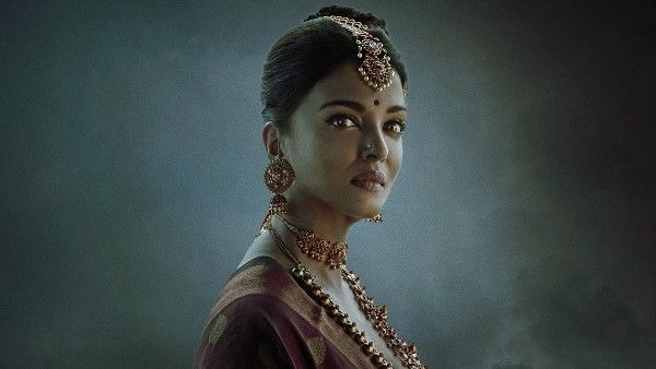 Aishwarya Rai Bachchan Doesn't Take Retakes; Mugs Her Dialogues: Ponniyin Selvan Actor Radhakrishnan Parthiban