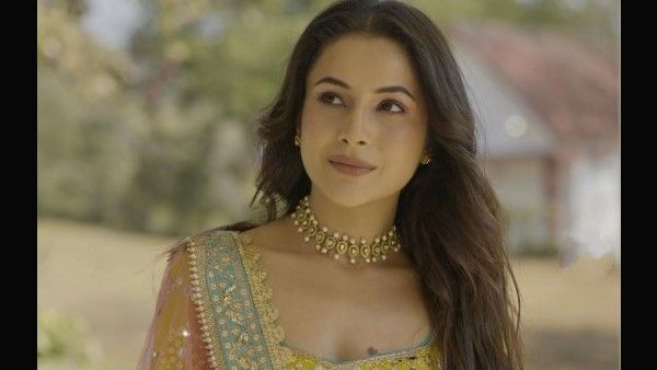 Shehnaaz Gill Reveals Her Weight Loss Secret; Says She Wanted People To Wonder 'Where Did Fat Shehnaaz Go?'