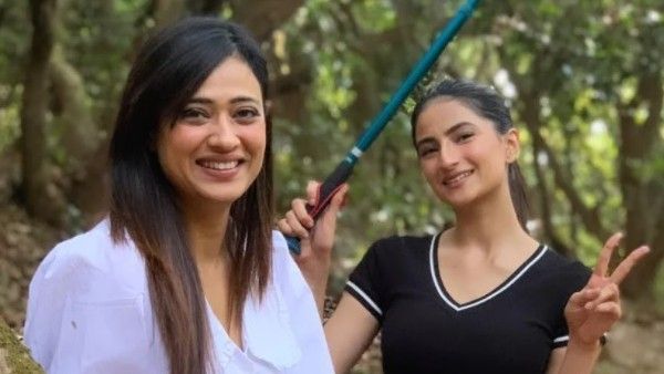 Shweta Tiwari Reacts To Daughter Palak Tiwari Being Called Skinny & Malnourished
