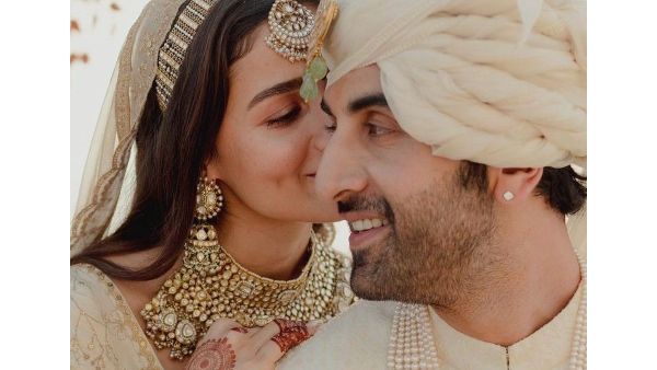 Alia Bhatt And Ranbir Kapoor Took Only 4 Pheras At Their Wedding: Here's Why!