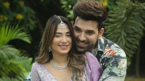 Mahira Sharma All Set To Make Her Punjabi Film Debut; Actress Calls Paras Chhabra Her 'Best Friend'