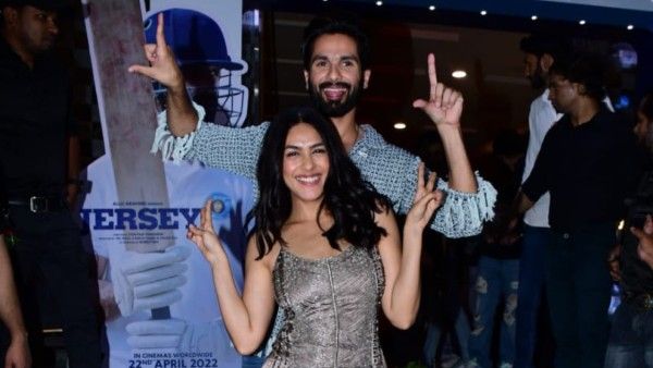 Mrunal Thakur Has Worked With The Entire Kapoor Family; Says Everybody Is Bringing X-Factor To The Table