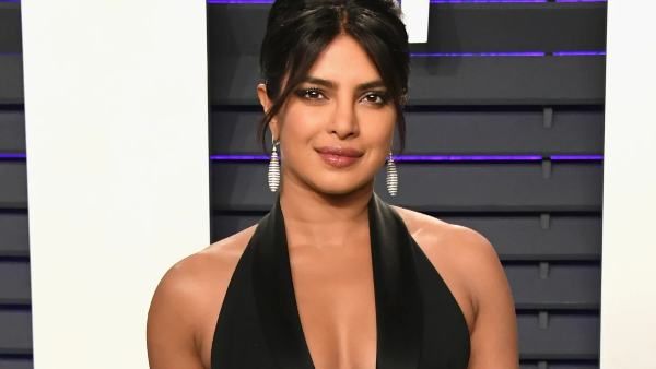 Priyanka Chopra Urges World Leaders To Help Refugees Amid Ukraine Crisis, Says We Can't Just Stand By & Watch