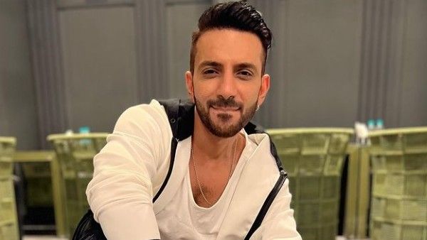 Ali Merchant Asks Ex Sara Not To Take Limelight From Him; Reacts To Allegations Of Entering Lock Upp Using Her