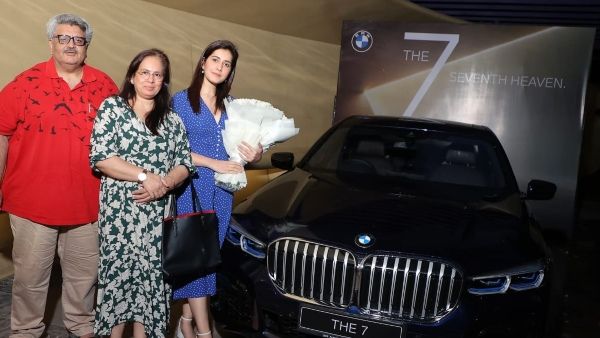 On Mother's Day, Raashii Khanna Gifts The Premium BMW 7 Series To Her Mother. Deets Inside!