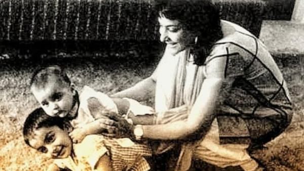 Sanjay Dutt Remembers His Mother Nargis Dutt On Death Anniversary