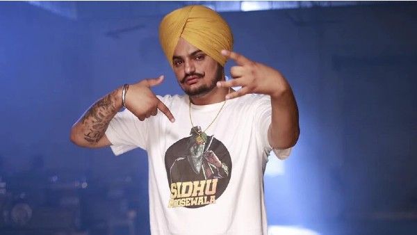 Sidhu Moosewala Shot Dead In Punjab, Celebrities Say 'His Courage And Words Will Never Be Forgotten'