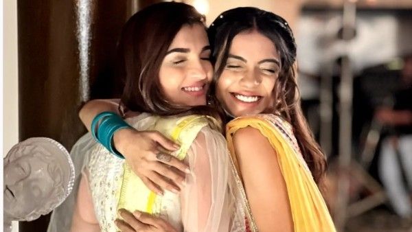 Pandya Store's Simran Budharup Talks About Her Bond With Shiny Doshi, Actress Says 'We Are Like Family'