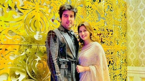 Anjali Arora Talks About Bigg Boss OTT & Her Friendship With Munawar; Clarifies She Is Not Engaged To BF Akash