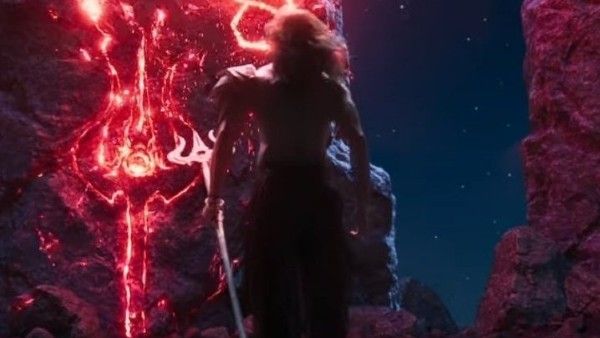 Netizens Catch Shah Khan Khan's First Look In Brahmastra's Teaser; Are They Correct? Is He Really SRK?