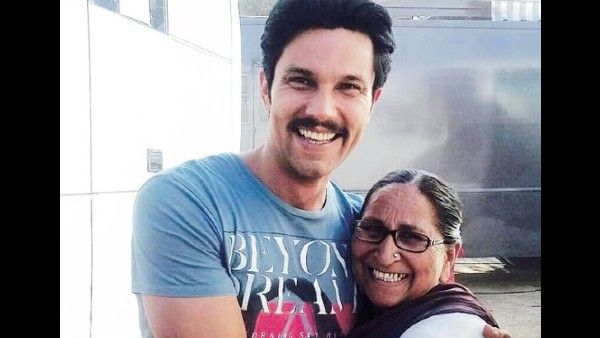 Randeep Hooda Keeps His Promise To Sarabjit SIngh's Sister Dalbir Kaur, Pens An Emotional Note After Her Death