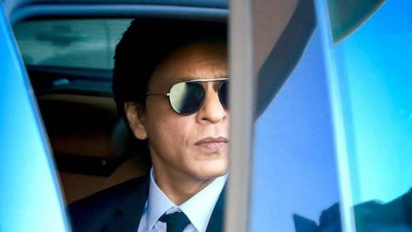 Shah Rukh Khan Celebrates 30 Years In Cinema; Says He Just Wanted To Do A Few Films!