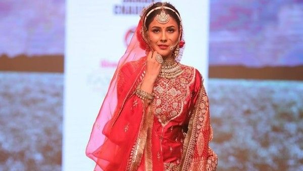 Shehnaaz Gill Hardly Focuses On Her Personal Life; Parents Get Emotional & Worried Seeing Her As Bride: Report