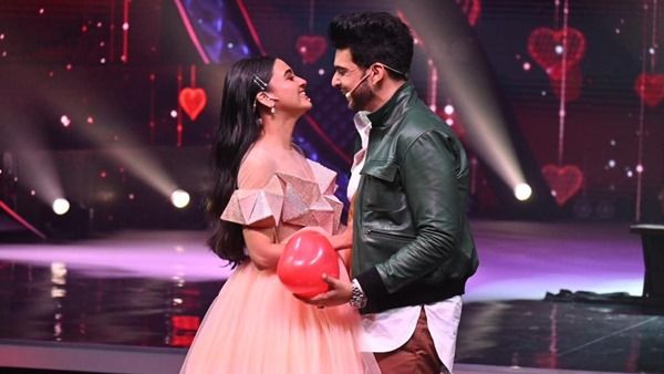 Karan Kundrra Bashes Haters Who Trolled Him For His PDA With Tejasswi Prakash; Here’s What He Said
