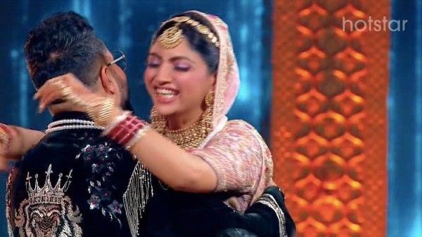Swayamvar- Mika Di Vohti Grand Finale: Akanksha Puri Emerges As The Winner Of The Show