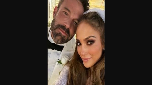 Jennifer Lopez And Ben Affleck FINALLY Get Married; See Pics