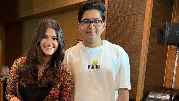 Top Josh Hindi Content Creators Meet Khuda Haafiz 2 Stars Vidyut Jammwal And Shivaleeka Oberoi